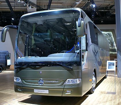 IAA  Hannover VI. : Mercedes-Benz v rámci rozsáhlé expozice Daimler:
