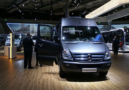 IAA Hannover VI. : Mercedes-Benz v rámci rozsáhlé expozice Daimler: