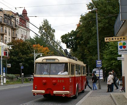 Záběry z provozu historických vozidel v Mariánských Lázních 29.9.2012