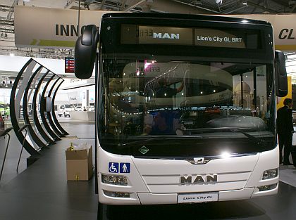 IAA Hannover IX.: MAN a Volksbus - vozidla pro BRT