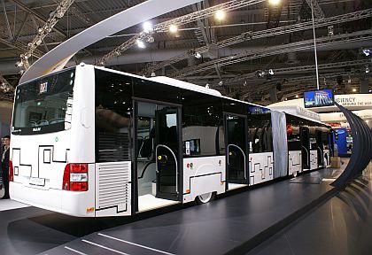 IAA Hannover IX.: MAN a Volksbus - vozidla pro BRT