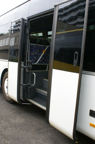 Společnost BUS TRADE představila městský a linkový autobus Yutong v Berouně