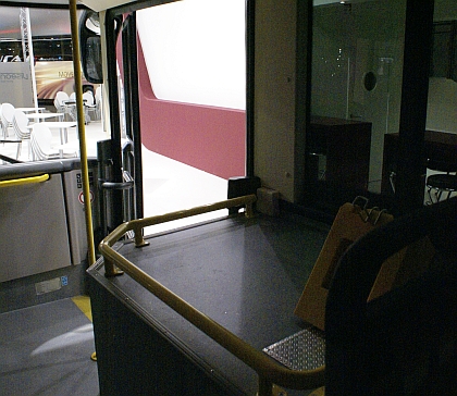 IAA Hannover XI.: Viseon - autokar C 10 a linkový doubledecker LDD 14