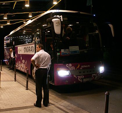 IAA Hannover XII. - poločas: Mercedes-Benz, Setra a fotbal