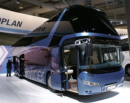 IAA Hannover XV.: Neoplan Jetliner (světová premiéra), Cityliner a Skyliner