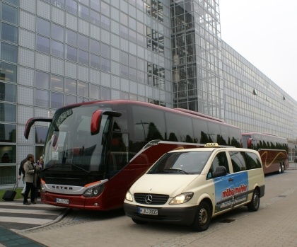 Record Run 2012: Unikátní pětidenní test efektivity motorů Euro 6 Daimler Buses