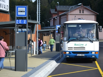 Nový dopravní terminál v Tanvaldě byl slavnostně otevřen v září