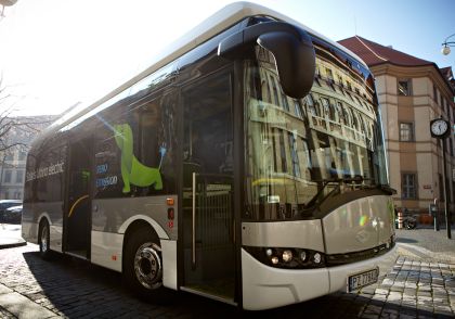 Prezentace elektrobusu Solaris Urbino 8,9 v Praze v předvečer veletrhu Czechbus