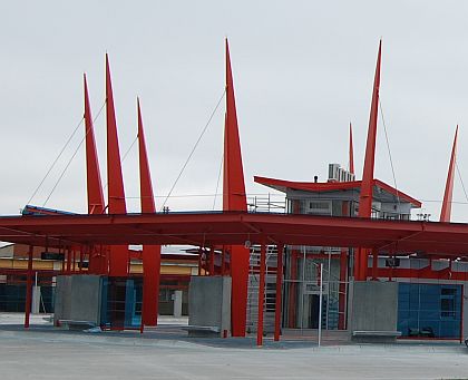 Zanedlouho začne sloužit nové autobusové nádraží v Chebu. Fotoreportáž