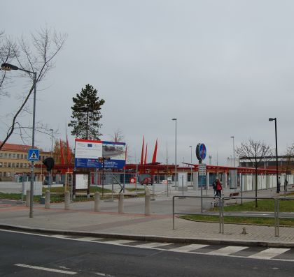 Zanedlouho začne sloužit nové autobusové nádraží v Chebu. Fotoreportáž