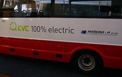 BUSportál a CZECHBUS 2012: Elektrobus EVC First na podvozku Iveco Daily 