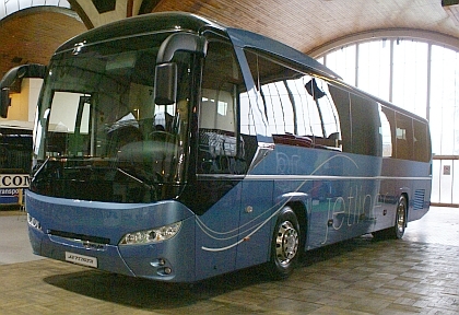 BUSportál a CZECHBUS 2012: Česká premiéra 'kombi' autobusu Neoplan Jetliner