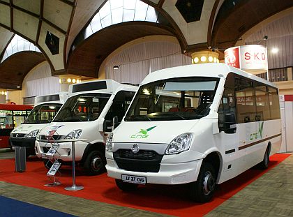 BUSportál a CZECHBUS 2012: Malé autobusy: MAVE, Buzola, KHMC a SKD Trade