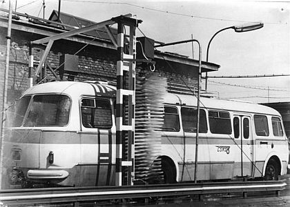  Škoda 706 RTO v myčce 