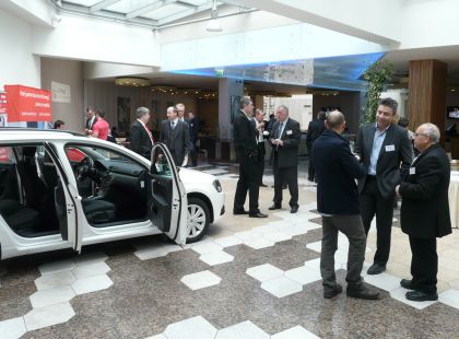 Z prvního dne NGV 2012 Praha - Perspektivy rozvoje a využití CNG v dopravě