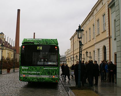 Sériový hybrid Škoda H 12 v karosérii Solaris podrobněji