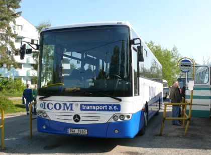 Lešany 2012 I. : Záběry z ranního srazu na autobusovém nádraží v Týnci