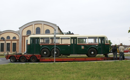 Velká fotoreportáž z příjezdu  rekonstruovaného trolejbusu  3 Tr3 do Techmanie