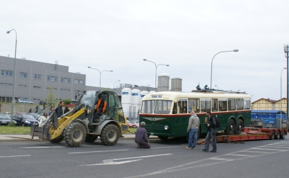 Velká fotoreportáž z příjezdu  rekonstruovaného trolejbusu  3 Tr3 do Techmanie