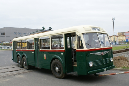 Velká fotoreportáž z příjezdu  rekonstruovaného trolejbusu  3 Tr3 do Techmanie