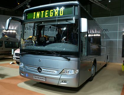 Linkový autobus Mercedes-Benz Intouro pro západní Evropu