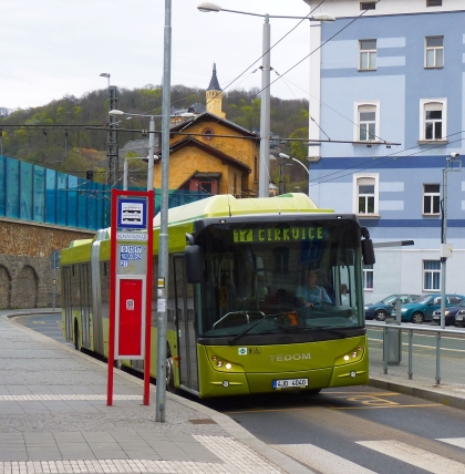 Autobus, který se stal unikátem: kloubový TEDOM je ve flotile DPmUL