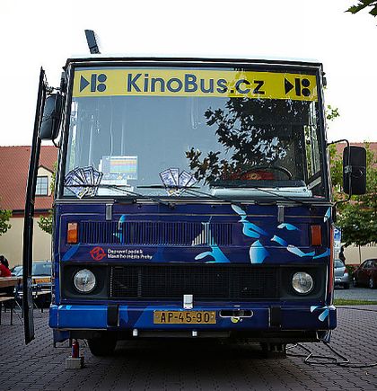 Kinobus Dopravního podniku hl. m. Prahy: První filmové promítání v tomto roce