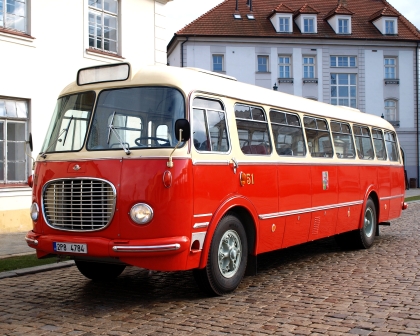 Plzeňské historické busy vyjely v rámci konference o městské dopravě: 