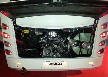 ISUZU VISIGO 9,5 m: Nová konstrukce se samonosnou karosérií a motorem vzadu
