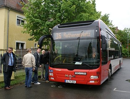 Informační tabule Bustec z Blanska v norimberských tramvajích a autobusech 