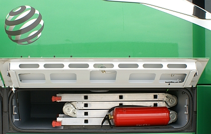Pravděpodobně prvním zaregistrovaným autobusem EURO 6 v ČR je Setra S 515 HD