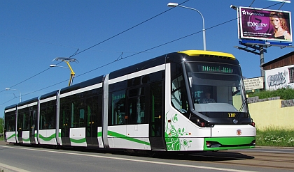 Nová tramvaj 26T pro Miskolc jezdí v Plzni ve zkušebním provozu