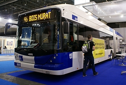 UITP 2013: Velkokapacitní 'Tram Look' busy - obvyklé i v ve variantě trolejbus