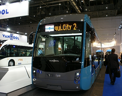 UITP 2013: Velkokapacitní 'Tram Look' busy - obvyklé i v ve variantě trolejbus