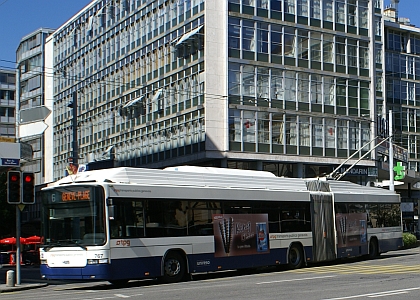 UITP 2013: Velkokapacitní 'Tram Look' busy - obvyklé i v ve variantě trolejbus