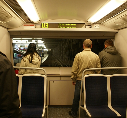 Z návštěvy VAG Norimberk: Dispečink a metro bez řidiče