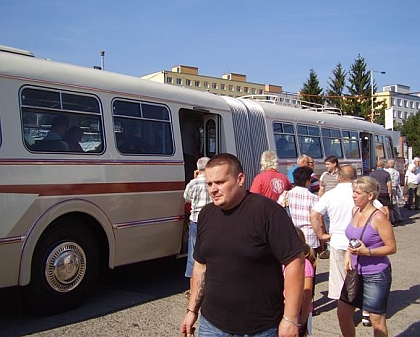 12. ročník veteránské přehlídky Zlatý bažant 2013: Úvodní snímky