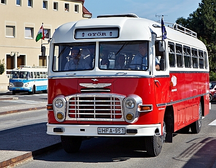 Zlatý bažant 2013: Premiéra autobusu Ikarus 311 z roku 1964