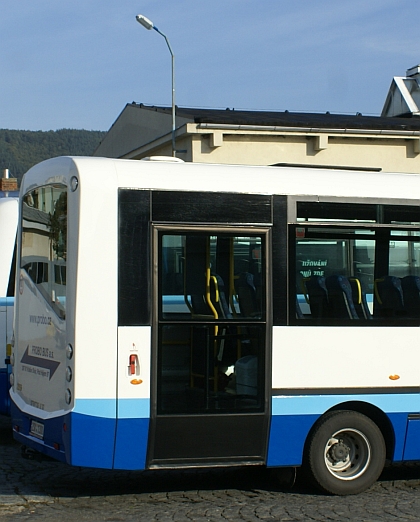 Malokapacitní autobus Stratos na podvozku Iveco Daily