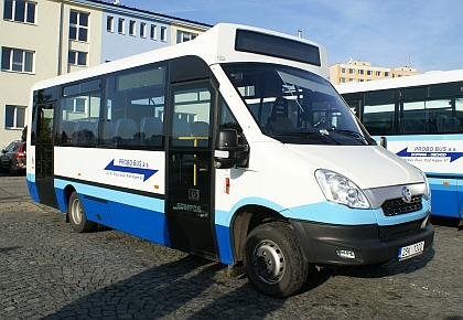 Malokapacitní autobus Stratos na podvozku Iveco Daily 