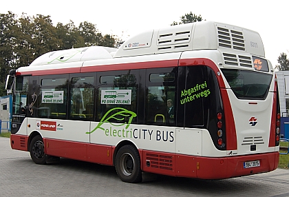 Elektrobus Siemens/Rampini byl představen také novinářům a odborné veřejnosti
