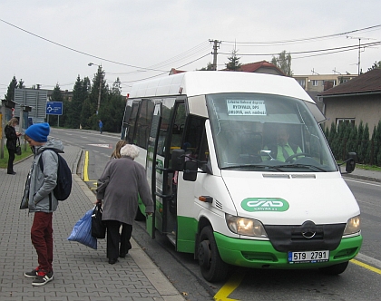 &quot;Junior bus&quot; se zvýhodněným jízdným pro jízdu do a ze školy