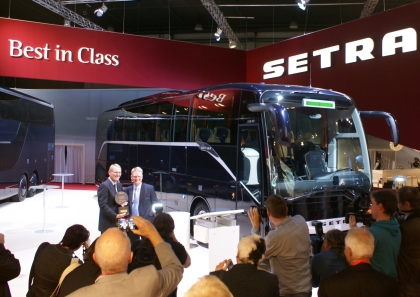 BUSWORLD 2013: Daimler/EvoBus se značkami Mercedes-Benz a Setra