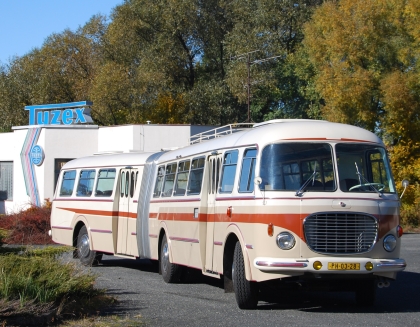 CZECHBUS 2013: Znovuzrozený historický kloubový autobus Škoda 706 RTO-K