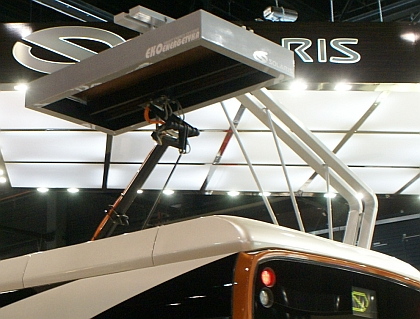 BUSWORLD 2013: Solaris v EURO 6 a elektrobus s vrchním dobíjením