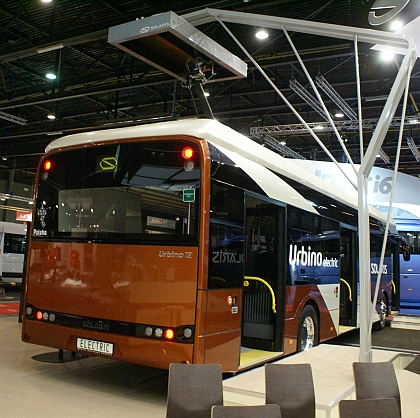 BUSWORLD 2013: Solaris v EURO 6 a elektrobus s vrchním dobíjením