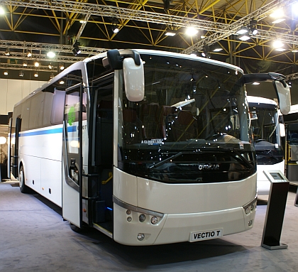 BUSWORLD 2013: Turečtí karosáři: Anadolu Isuzu, Otokar, Karsan a Temsa