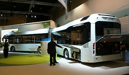 BUSWORLD 2013: Tradiční švédští výrobci Volvo a Scania