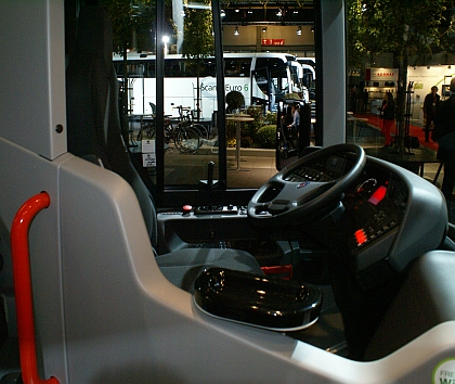 BUSWORLD 2013: Tradiční švédští výrobci Volvo a Scania