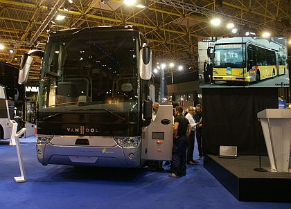 BUSWORLD 2013: Belgický karosář na belgickém veletrhu